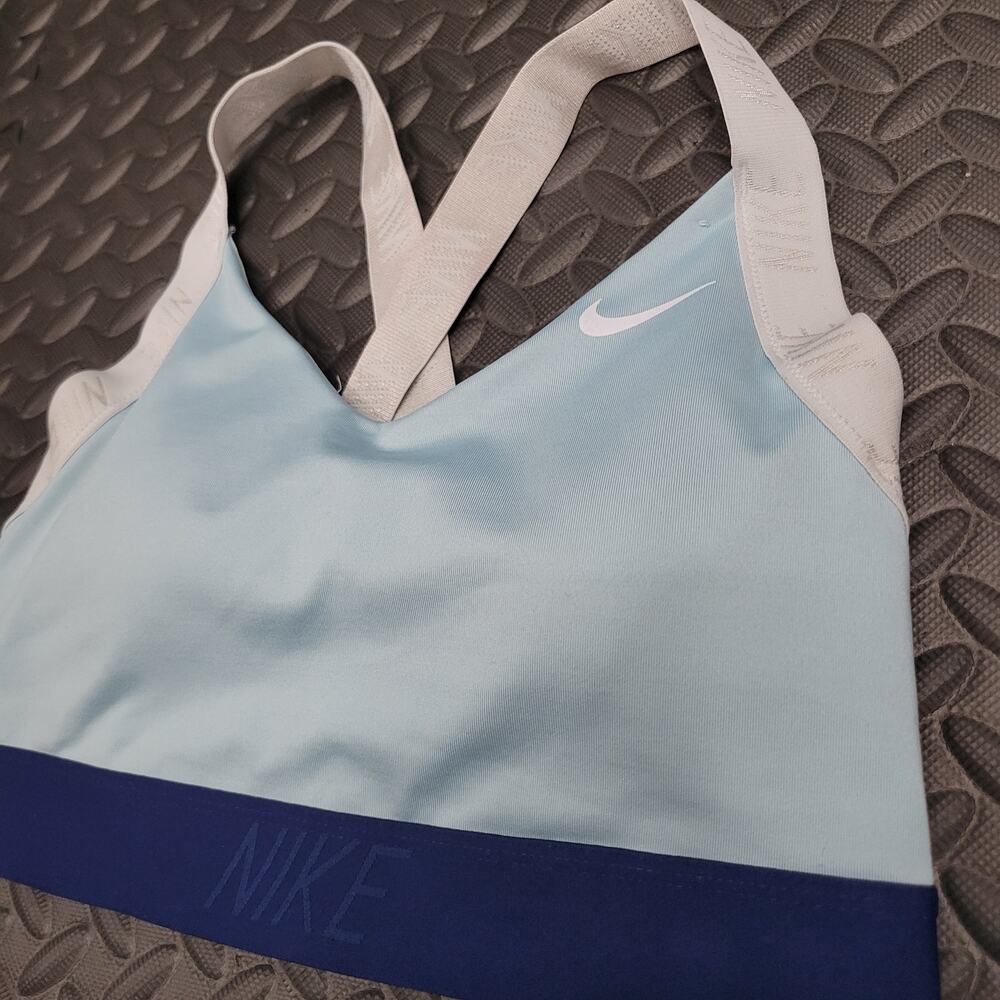 Nike Racerback Sports Bra Medium Athleisure Activewear Gym Yoga Running Blue